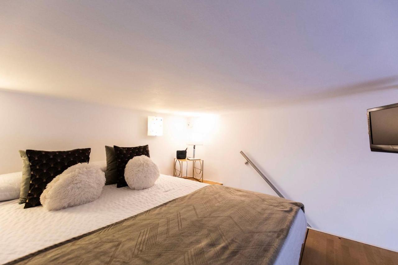 Duomo Apartament Apartman Milánó Kültér fotó