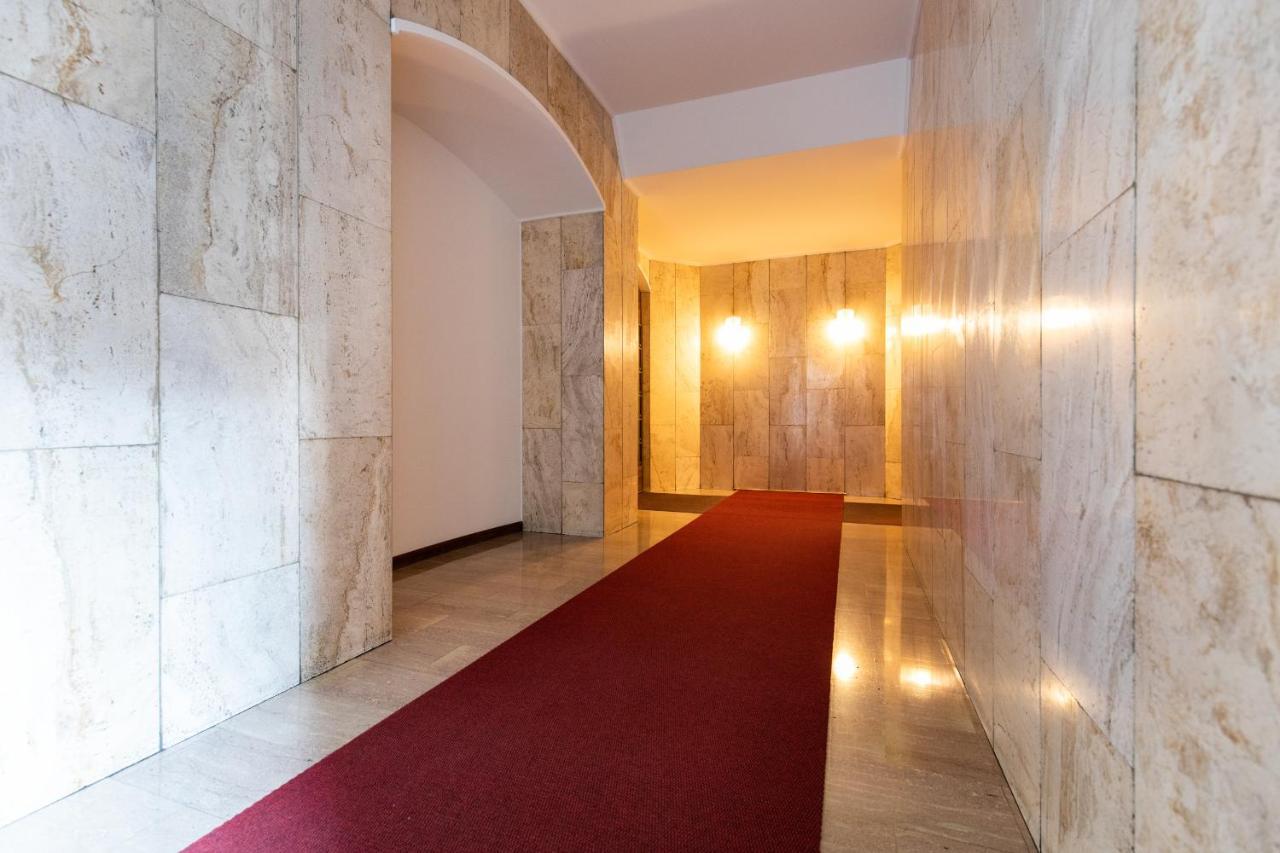 Duomo Apartament Apartman Milánó Kültér fotó
